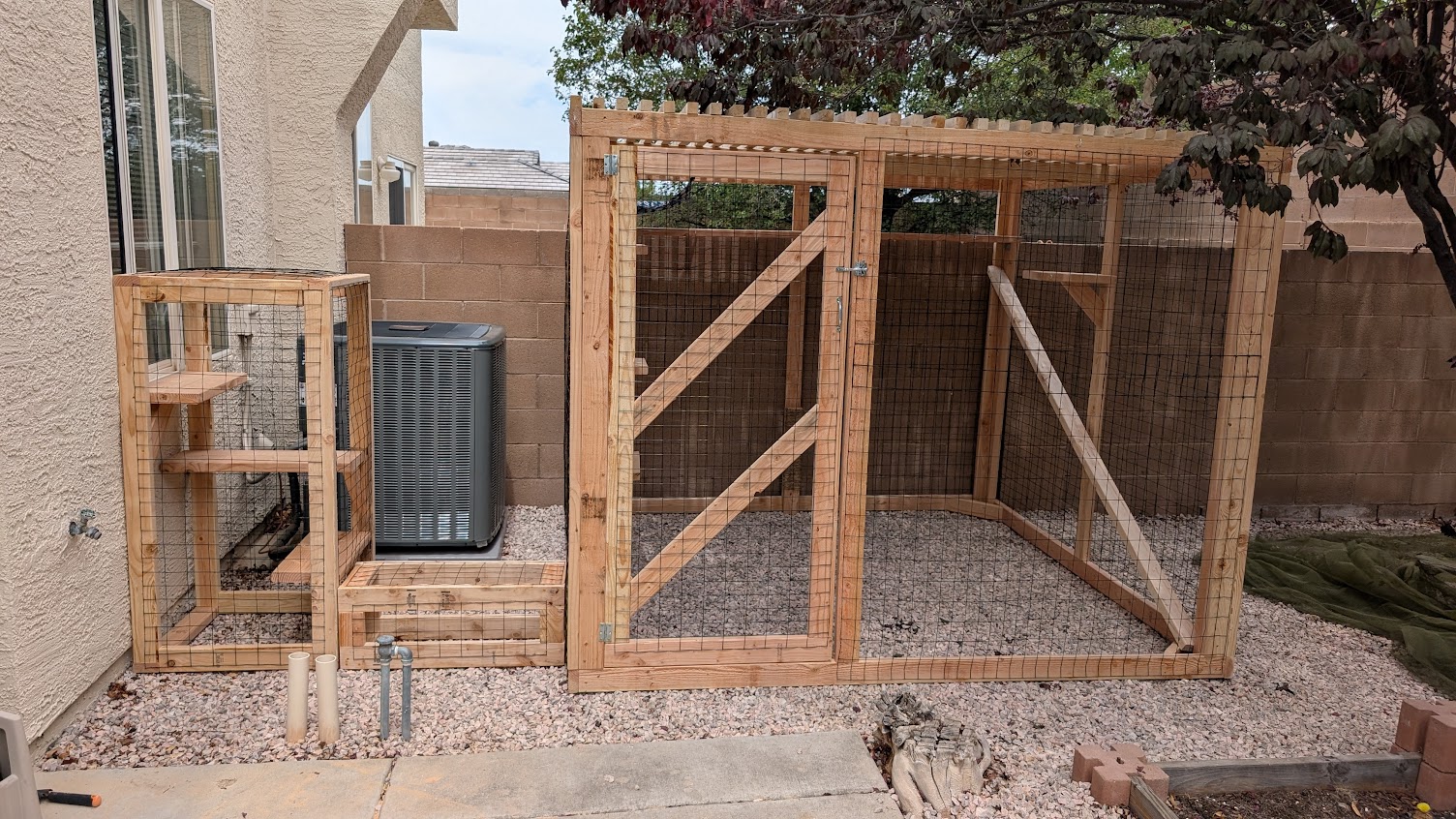 Heights Backyard Enclosure