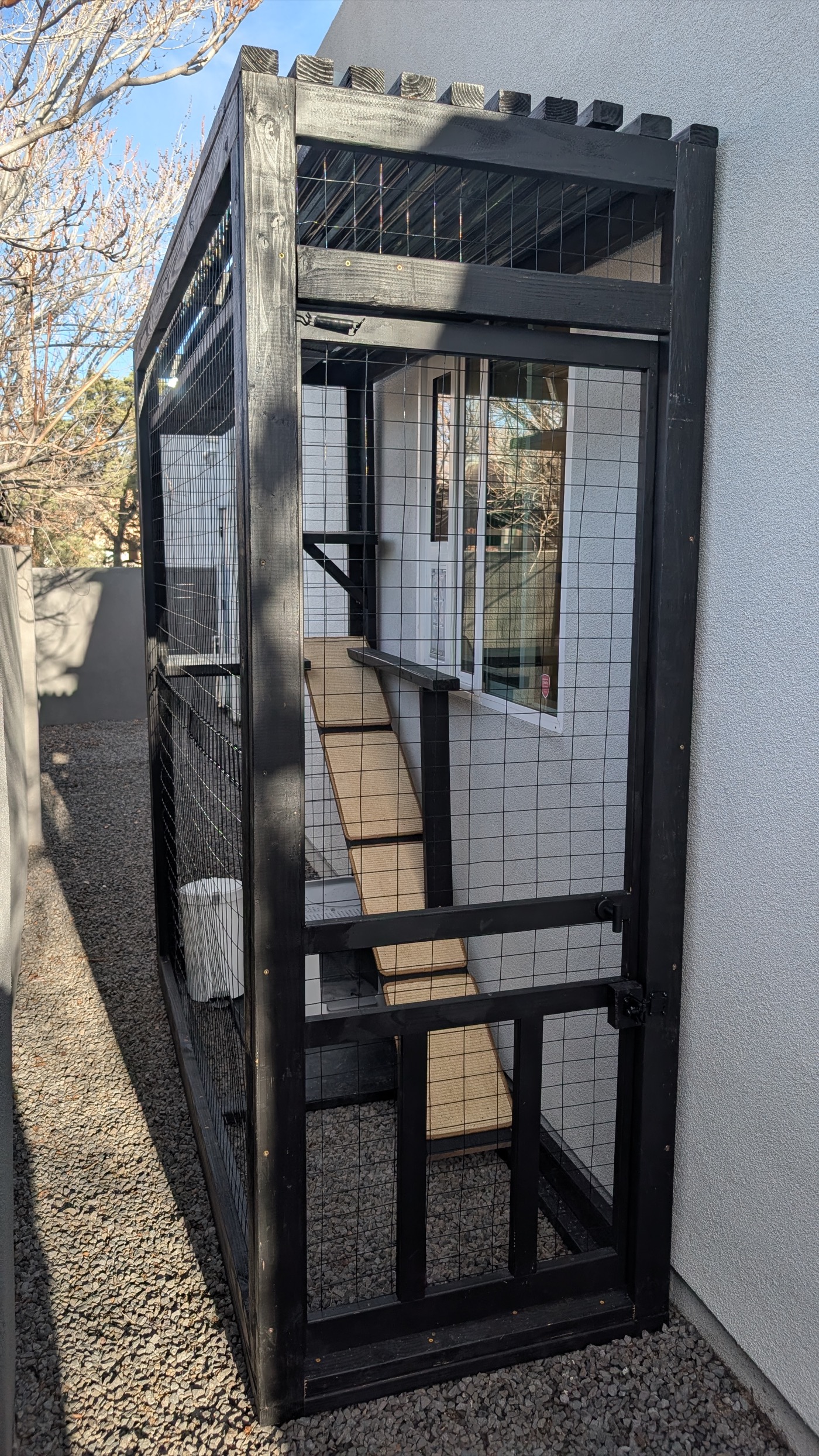 Alley-Run Catio